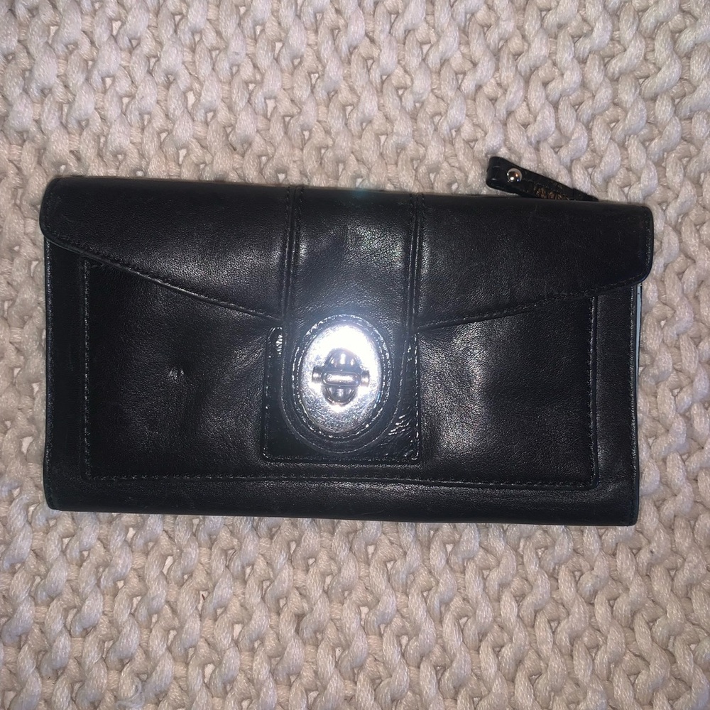 Gorgeous Vintage Black Coach Leather Trifold Wallet With Blue Interior